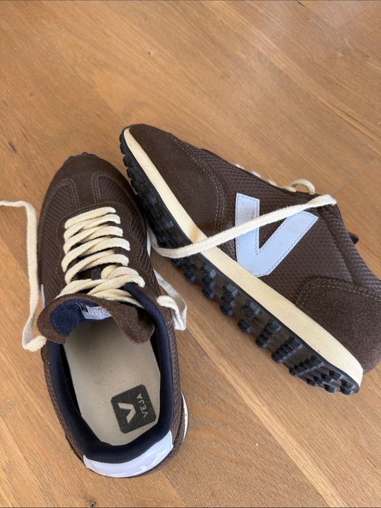 Veja Shoes - Veja women’s Brown Sneakers with Cream Laces